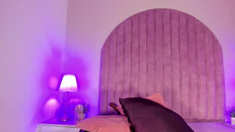 Snapshot of molly_jackson chatting on 12-12-24, 03:05 Molly Jackson online show from 12-12-24, 03:05