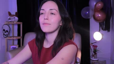   MOLLY   online show from 10-27-25, 03:27