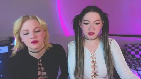 molly_millerr online show from 03-11-25, 10:09