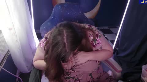 molly_moons online show from 10-01-25, 03:07