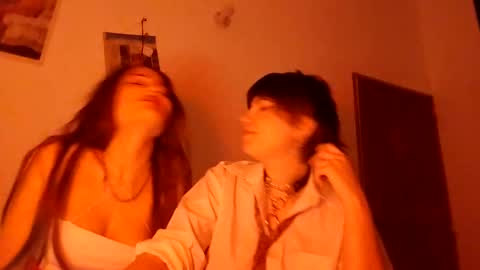 Molly Pop online show from 12-22-24, 06:49