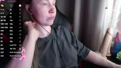 Snapshot of molly_royse chatting on 07-08-26, 04:50 I have new photos come and see with love Molly online show from 07-08-26, 04:50