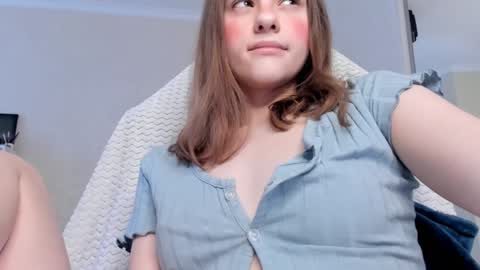 Molly online show from 01-20-25, 07:36