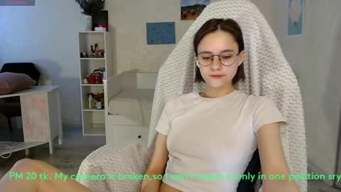 Snapshot of molly_soft chatting on 06-05-26, 04:52 Molly online show from 06-05-26, 04:52