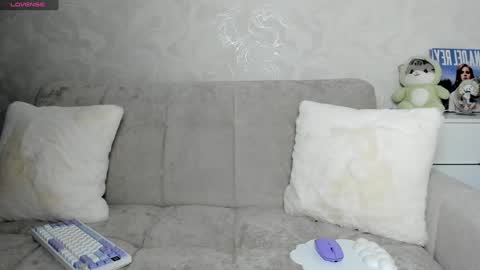 Snapshot of molly_sweetbaby chatting on 12-08-24, 09:19 Ill tell you when were private online show from 12-08-24, 09:19