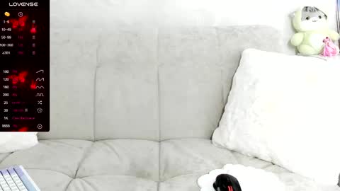 Snapshot of molly_sweetbaby chatting on 02-09-25, 11:36 Ill tell you when were private online show from 02-09-25, 11:36