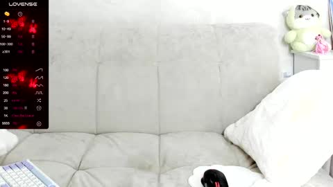 Snapshot of molly_sweetbaby chatting on 02-14-25, 08:37 Ill tell you when were private online show from 02-14-25, 08:37