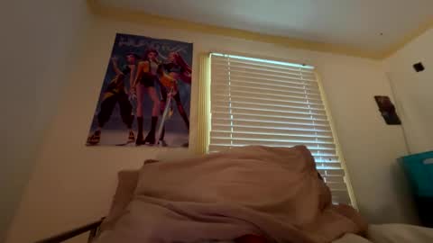 Snapshot of molly_theslut chatting on 06-10-26, 03:55 molly_theslut online show from 06-10-26, 03:55