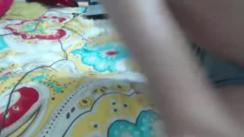 Snapshot of mollyandbra chatting on 01-25-25, 01:32 Molly And Brad online show from 01-25-25, 01:32