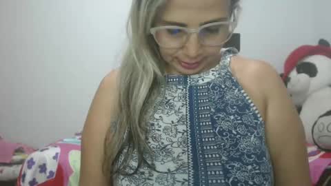 Molly Bunny online show from 02-17-25, 02:31