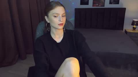 Snapshot of mollydangerous chatting on 12-24-24, 08:33 Taisha online show from 12-24-24, 08:33