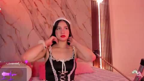 Snapshot of mollylewis18 chatting on 10-05-25, 08:40 New girl Emily Valentina Michelle online show from 10-05-25, 08:40