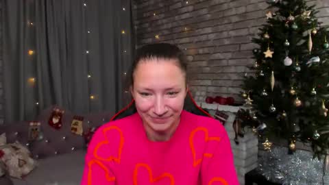 hi im Molly heregreat boobs big heart  warm pussy  online show from 12-19-25, 12:17