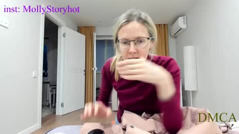 AngelMomm online show from 04-20-26, 04:43