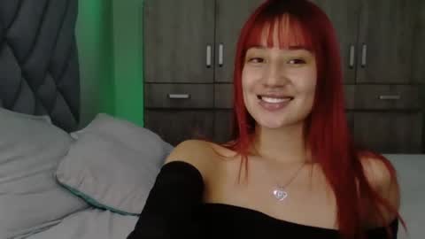 Snapshot of mollywalter chatting on 07-11-26, 07:33 mollywalter online show from 07-11-26, 07:33