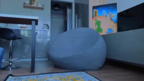 Molly online show from 11-16-25, 09:15