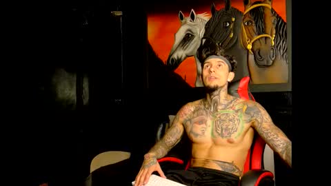 Molotov online show from 11-14-25, 09:24