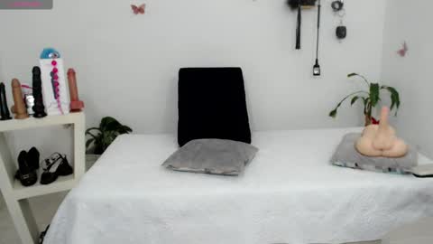 Celeste online show from 09-20-25, 08:32