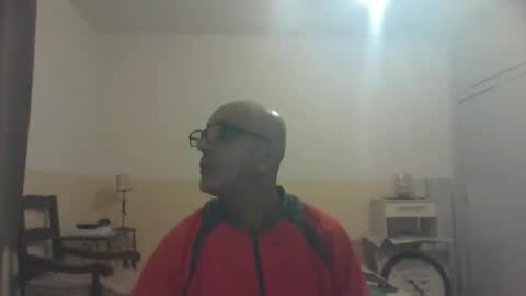 Snapshot of moment71200 chatting on 01-01-25, 03:24 moment71200 online show from 01-01-25, 03:24