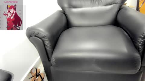 Snapshot of mommy_cassie chatting on 12-08-24, 01:58 Mommy Cassie online show from 12-08-24, 01:58