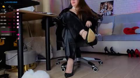 mommy_goddess online show from 11-21-25, 03:33