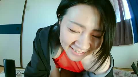 Snapshot of momosakura chatting on 01-13-25, 05:33 momosakura online show from 01-13-25, 05:33