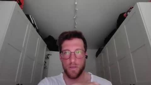 moms_little_monster online show from 04-15-26, 03:30