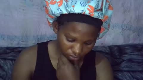 momsdoll online show from 04-08-26, 06:02