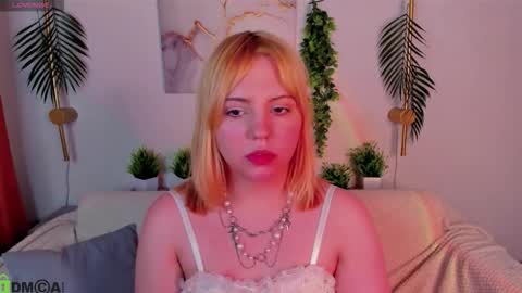 mon1ca_jones online show from 11-12-25, 09:53