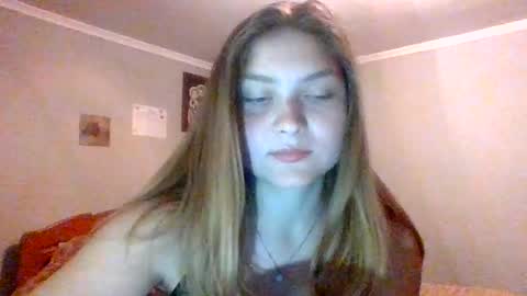 Snapshot of mon_amour_xxx chatting on 07-13-26, 10:29 Mon Amour online show from 07-13-26, 10:29