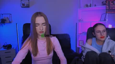 Mona  online show from 11-06-25, 08:21