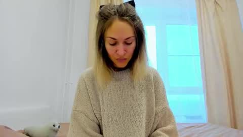 Mona online show from 12-08-24, 06:22