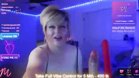Snapshot of mona_the_milf chatting on 01-10-26, 01:07 Lutsen......rebranding online show from 01-10-26, 01:07
