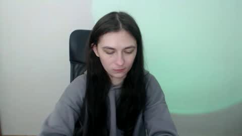 Snapshot of monakali chatting on 11-27-25, 08:49 monakali online show from 11-27-25, 08:49