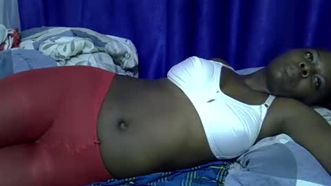 Snapshot of monarain chatting on 01-31-25, 04:36 mona online show from 01-31-25, 04:36