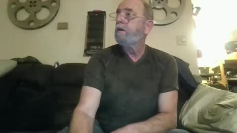 Snapshot of mondaymonday chatting on 01-03-25, 11:25 mondaymonday online show from 01-03-25, 11:25