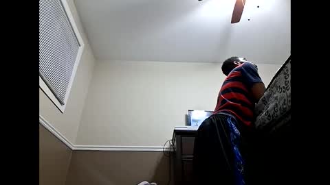 moneyboysaveg548 online show from 01-10-26, 12:56