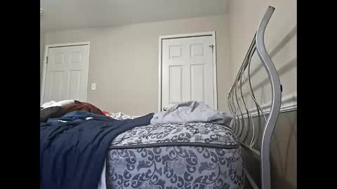 moneyboysaveg548 online show from 02-25-26, 08:29