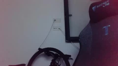 Snapshot of monica35milf chatting on 10-09-25, 09:02 MonicaLuigi online show from 10-09-25, 09:02