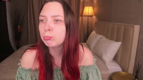 Monica online show from 03-19-26, 05:33