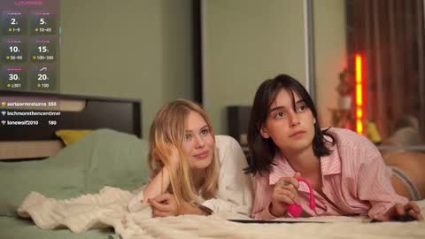 monica_law_ online show from 09-10-25, 08:09