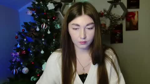 sweet girl and shine body online show from 11-14-25, 07:18