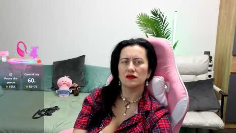 Snapshot of monica_vibe chatting on 09-30-25, 06:02 Monica online show from 09-30-25, 06:02
