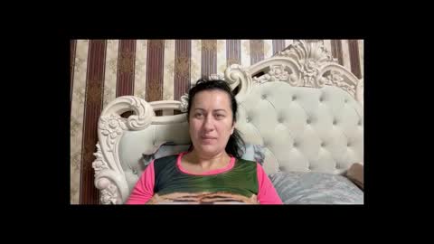 Snapshot of monica_vibe chatting on 12-20-25, 09:38 Monica online show from 12-20-25, 09:38