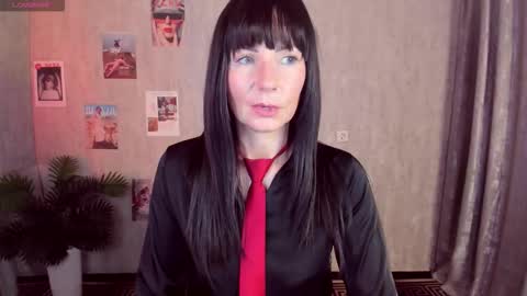 Monica online show from 10-08-25, 12:47