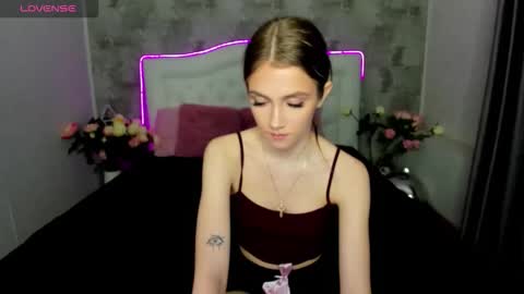 MonicaGold online show from 11-03-25, 03:24