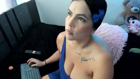 monicaharrison online show from 06-04-26, 02:34