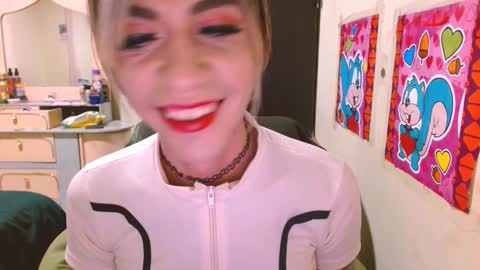 monicalimite123 online show from 11-17-25, 11:21