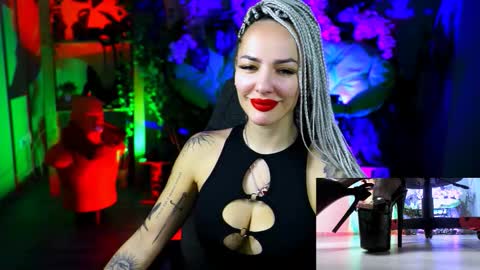 Snapshot of monicamaxwel chatting on 01-11-26, 11:15 Monika online show from 01-11-26, 11:15