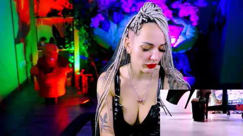 Snapshot of monicamaxwel chatting on 01-16-26, 10:41 Monika online show from 01-16-26, 10:41